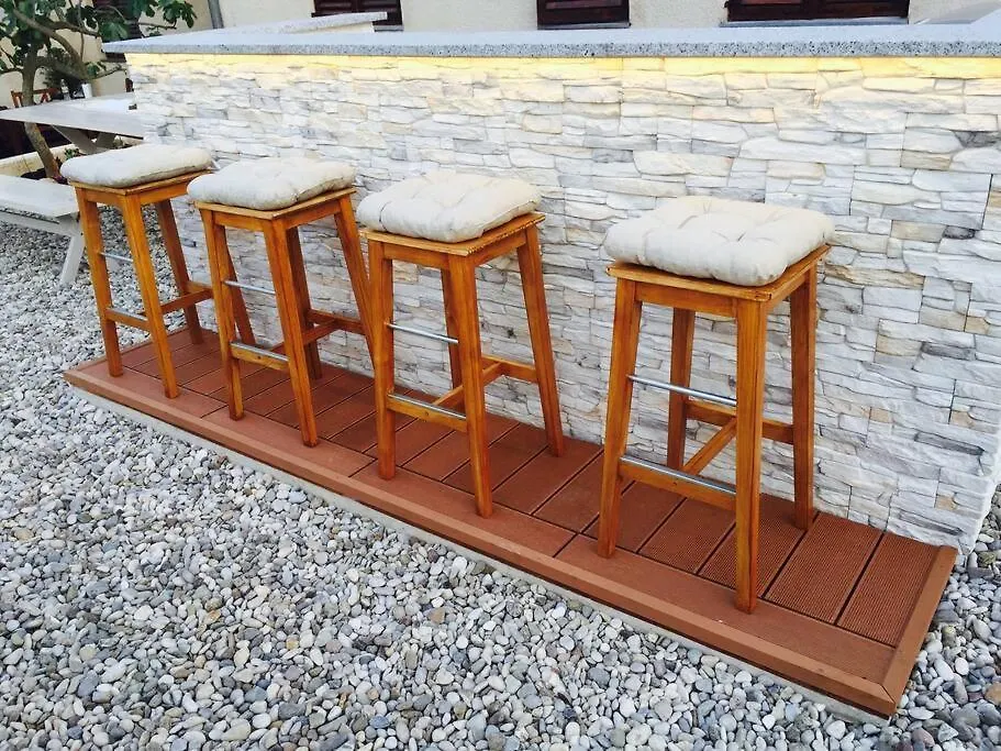 Homestay szállás Apartments Mocnik Póla